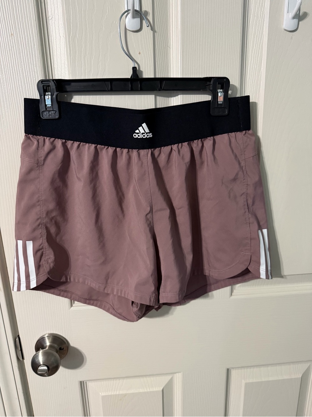 Adidas Women’s Mauve Pink Running Shorts Size Medium